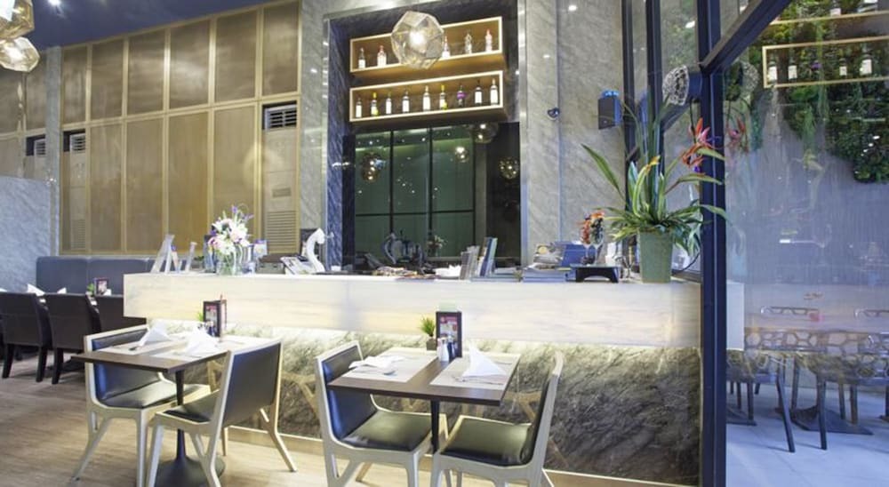 V Residence Serviced Apartment Bangkok Exterior foto